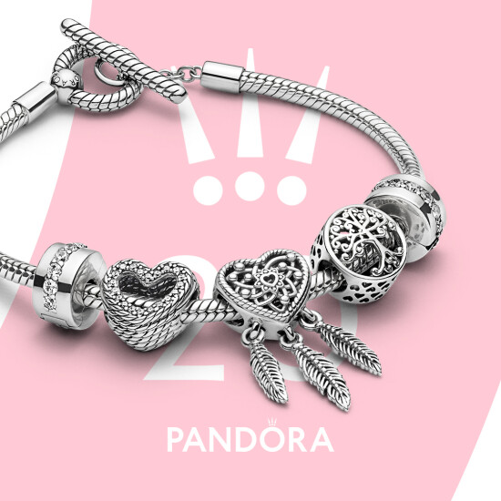 At the end of the summer of 2020, Pandora presented a new collection