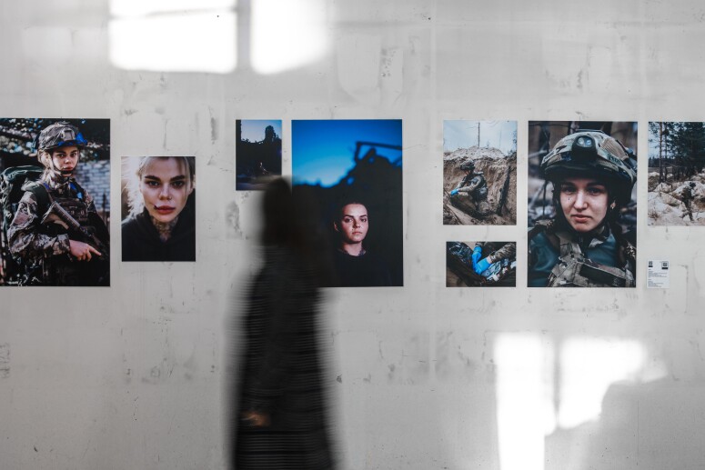 Photo exhibition "Hear the Military"